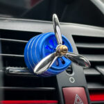 خوشبو کننده ملخی